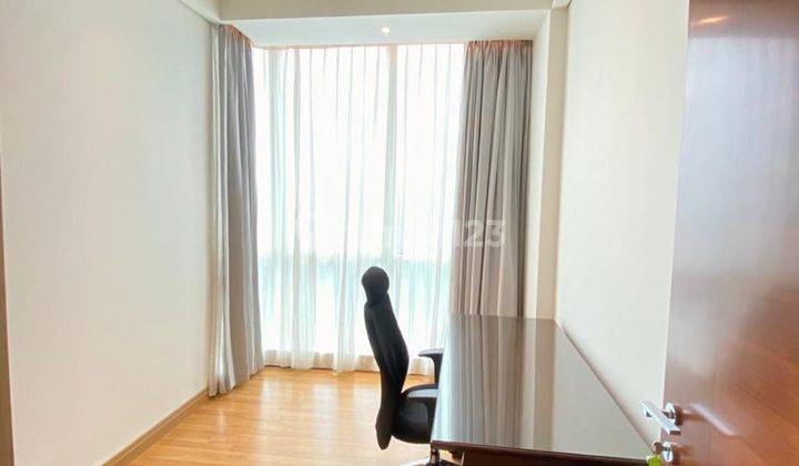 Apartement Mewah 3 BR Full Furnished 2