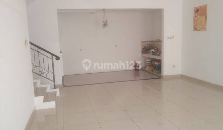 Rumah Bagus Furnished SHM di Pantai Indah Kapuk Jakarta Utara , Jakarta Utara 1