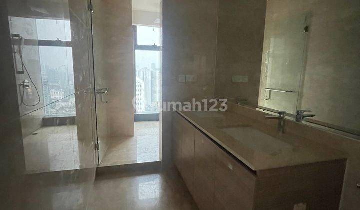 Apartement 57 Promenade 3 BR Semi Furnished Bagus 2