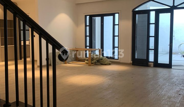 Dijual Rumah Bagus 2 Lantai Bagus SHM di Permata Hijau, Jakarta Selatan