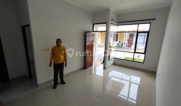 RUMAH MINIMALIS MODERN 400 JUTAAN DI BEKASI 9