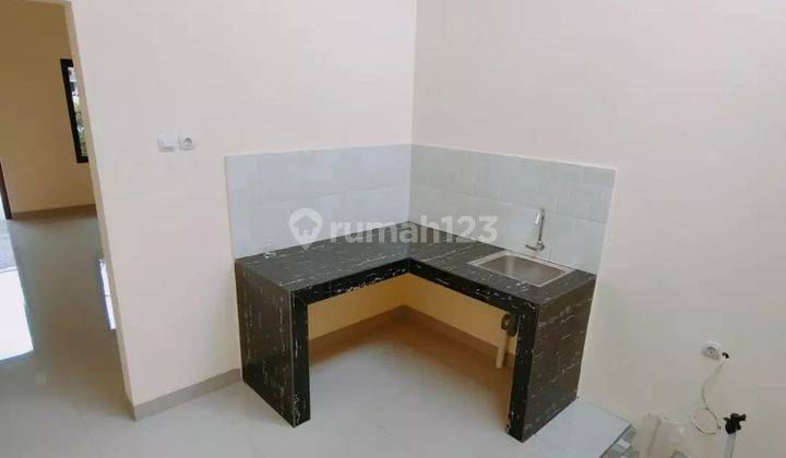 RUMAH SIAP HUNI DENGAN MATERIAL UNGGULAN DI JATIASIH 9