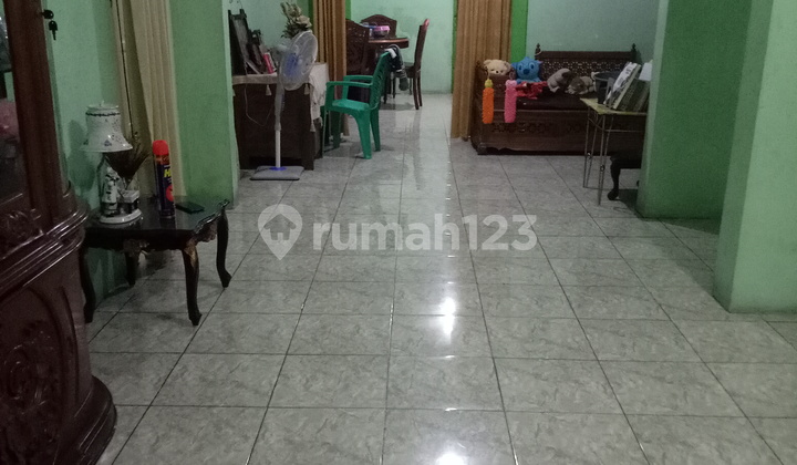 Rumah Luas Kembangan Sudah Ada 3 Unit Kontrakan Di Belakang 2