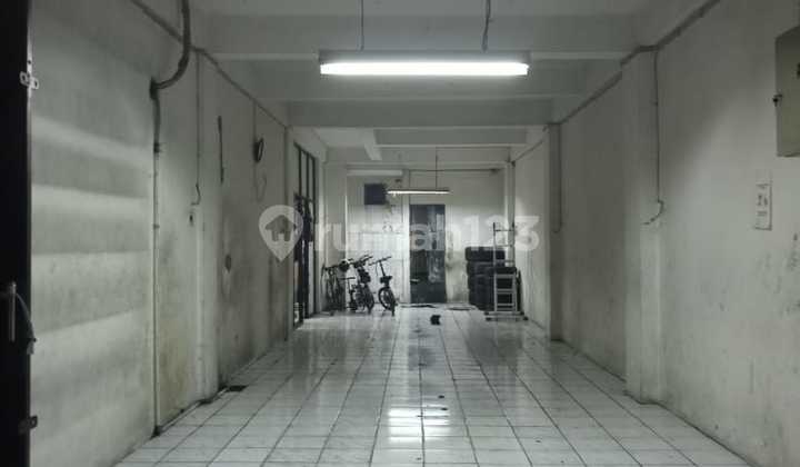 Ruko Gandeng 2 Semi Furnished Cocok Untuk Kantor, Usaha, Tempat Tinggal Shm On Hand Lokasi Strategis Di Jembatan Lima Ruko Gandeng 2 Semi Furnished Cocok Untuk Kantor, Usaha, Tempat Tinggal Shm On Hand Lokasi Strategis Di Jembatan Lima