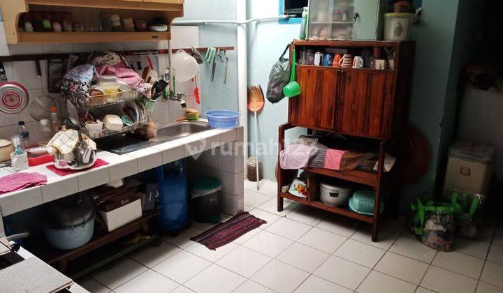Rumah di Mesjid pekojan Hadap Timur Cocok Untuk Hunian Atau Gudang 4
