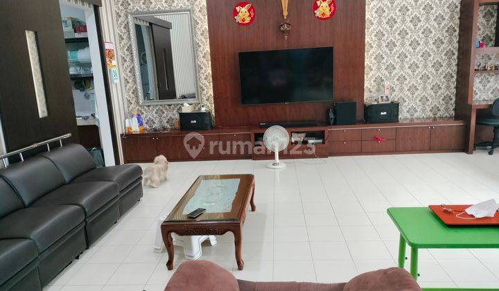 Rumah Cantik Di Perumahan Muara Karang Full Furnished Ada Basement 1