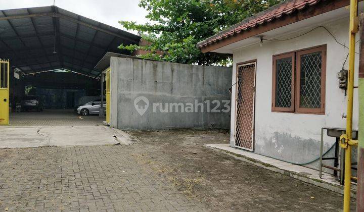 Tanah Strategis Bekas Bengkel Mobil 1000 m² 3