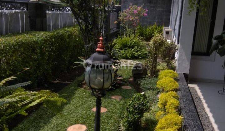 Rumah Cantik Jatinegara 608 m² Sudah Direnovasi 6