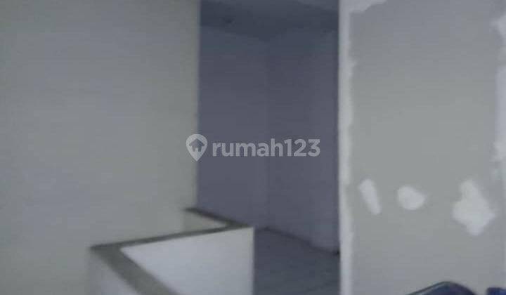 Ruko Strategis Latumenten Di Pinggir Jalan Raya Ex Restoran 2