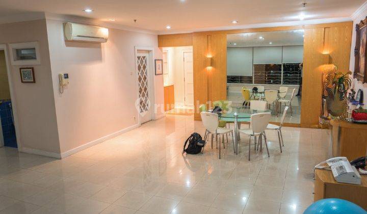 Apartemen Eksklusif Pantai Mutiara 3BR View Sangat Indah Hadap Laut 1