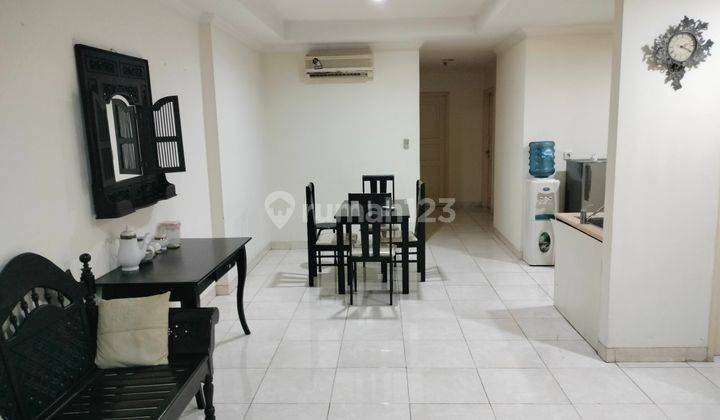 Apartemen Gading Resort Residences Sebelah MOI Kelapa Gading 2BR Full Furnished Selantai Dengan Kolam Renang 1