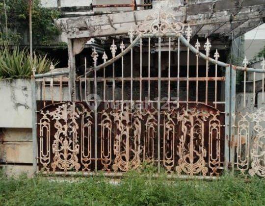 Rumah Tua Hitung Tanah Di Perumahan Asri Green Garden 1