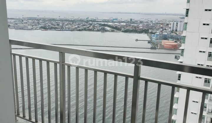 Green Bay Pluit Condominium Fully Furnished Stunning Design Adjacent to Baywalk Mall 2