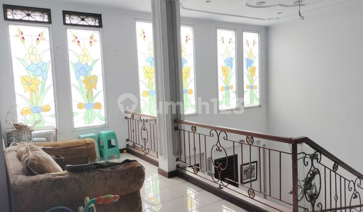 Rumah 3 Lantai Di Cengkareng Lokasi Strategis Harga Nego 2