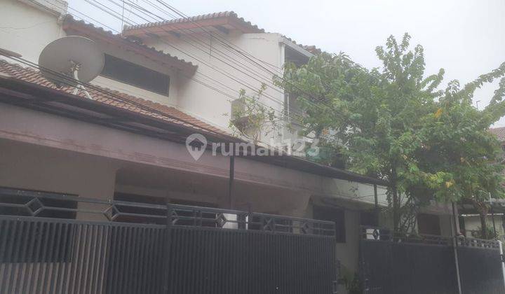 Rumah Murah 2 Lantai Kebayoran Lama Sudah Shm 2