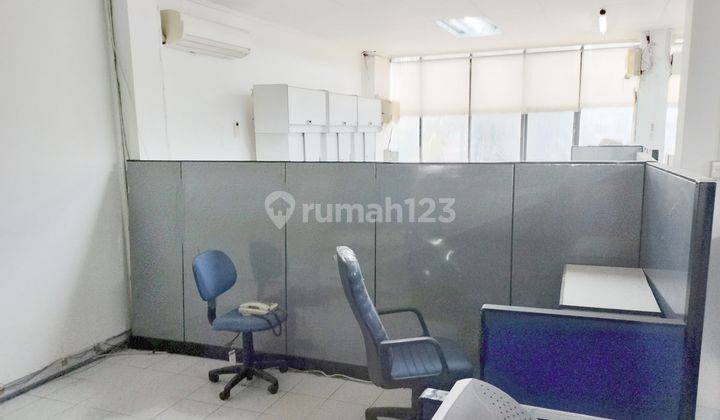 Gedung Kantor 3 Lantai Di Kemayoran Ada Gudang Dan Tanah Kosongnya 2