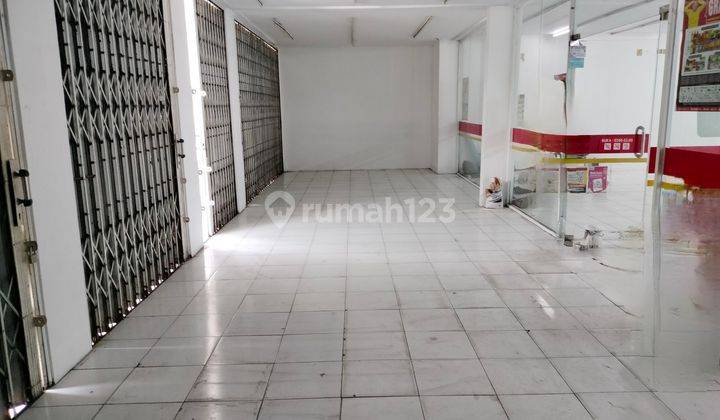 Gudang Luas Dan Strategis Di Komplek Pergudangan Bandara Mas 2