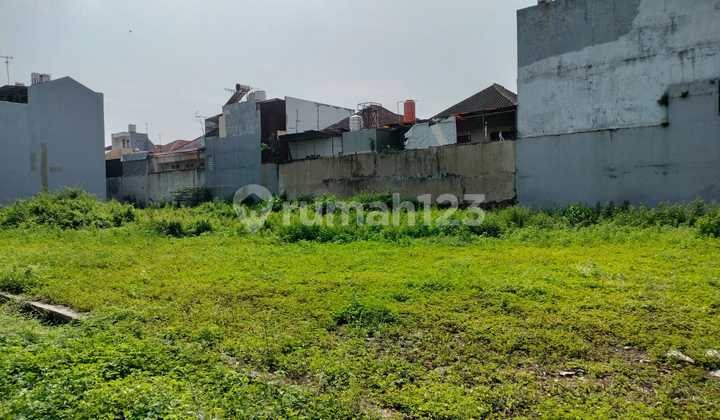 Land 30x67 Flood-Free Suitable for Paddle, Cafe, Swimming Pool, Sports Field, Office Strategically Located on Surya Wijaya Road Between Sunrise and Taman Ratu Near Greenville