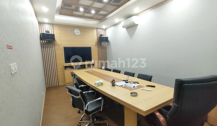 Ruko 2 Lantai Furnished Sudah SHM Terletak di Golden Flower Puri Beta 2 Ciledug Tangerang