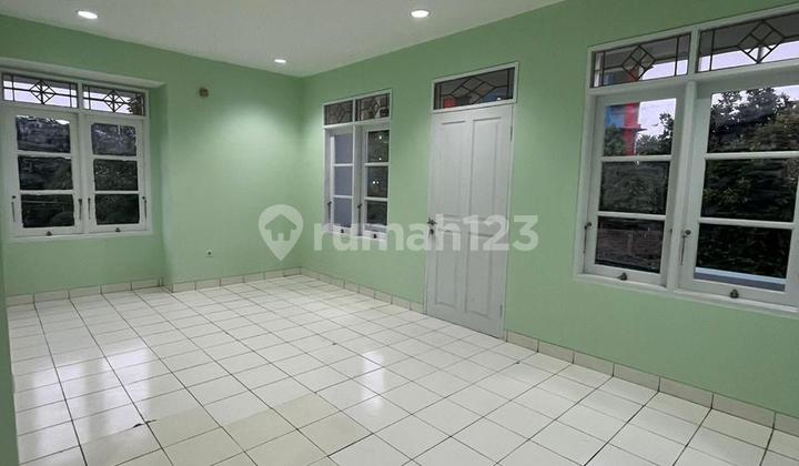 Rumah Murah 9x15 Rapi Sudah Direnovasi Sertifikat Shm Terletak Di Perumahan Taman Palem Lestari