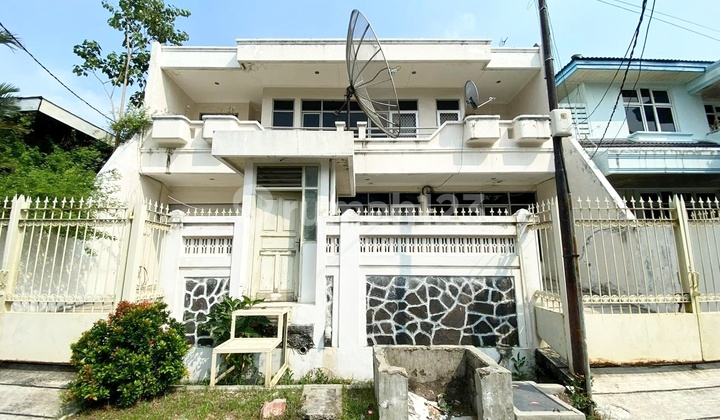 Murah di Bawah NJOP Rumah 2 Lantai Terletak di Perumahan Ancol Jakarta Utara