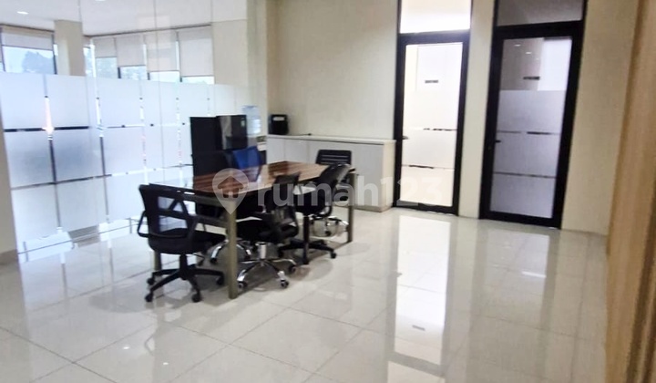 Gedung 3.5 Lantai Cocok untuk Kantor, Kost, Gym, Kafe Sudah SHM Hadap Timur Parkiran 40 Mobil Terletak di Jalan Raya Bintaro Gedung 3.5 Lantai Cocok untuk Kantor, Kost, Gym, Kafe Sudah SHM Hadap Timur Parkiran 40 Mobil Terletak di Jalan Raya Bintaro