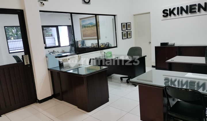 Rumah 2.5 Lantai 11.5X44.5 Ada Kantor dan Gudang Cocok untuk Konveksi, Kantor, Gudang Terletak di Kerajinan Krukut Dekat Gajah Mada Rumah 2.5 Lantai 11.5X44.5 Ada Kantor dan Gudang Cocok untuk Konveksi, Kantor, Gudang Terletak di Kerajinan Krukut Dekat Gajah Mada