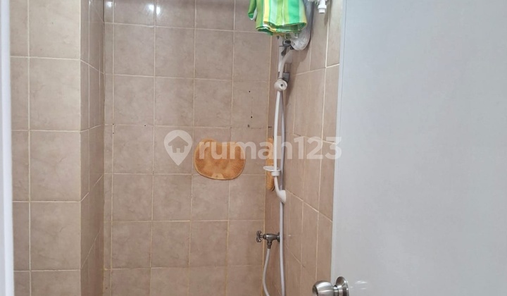 Apartemen Murah Full Furnished Siap Huni Status Shmsrs Middle Floor Di Green Lake Sunter 2