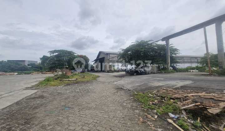 Pabrik 4.8 Hectar Ada 2 Bangunan Gudang Bisa Akses Container Lokasi Strategis Di M.toha Tangerang