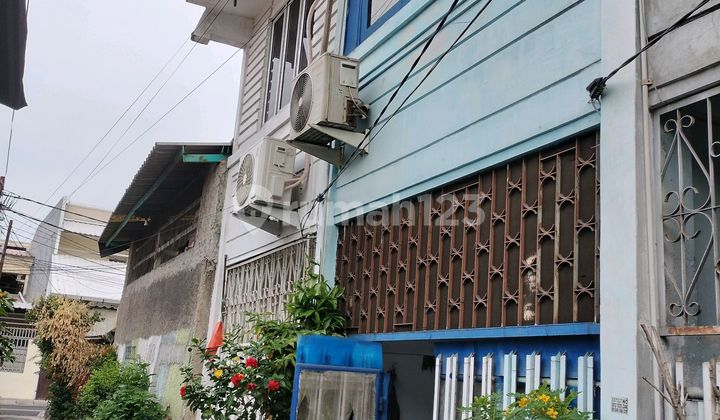 Rumah Murah 3 Lantai Terletak Di Area Yang Bersih Dan Tenang Di Perumahan Jembatan Gambang Jembatan Dua 1