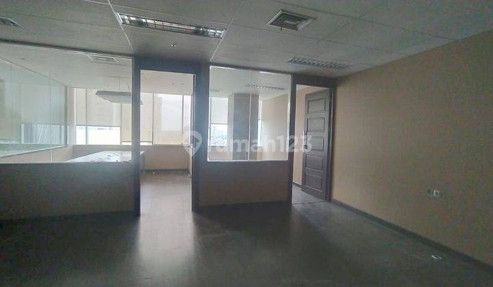 Perkantoran 108 M² Unfurnished Di Lokasi Strategis Kuningan 1