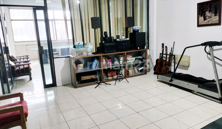 Ruko 4x54 Ada 3.5 Lantai Sudah Shm Cocok Untuk Usaha, Kost Kost An, Tempat Tinggal, Kantor Terletak Di Jalan Alaydrus Petojo Gajah Mada Ruko 4x54 Ada 3.5 Lantai Sudah Shm Cocok Untuk Usaha, Kost Kost An, Tempat Tinggal, Kantor Terletak Di Jalan Alaydrus Petojo Gajah Mada