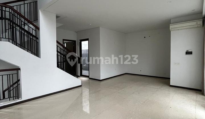 Rumah Mewah Murah Sudah Smart Home Semi Furnished Design Elegant Sertifikat SHM di Zora Cluster Keia Bsd City