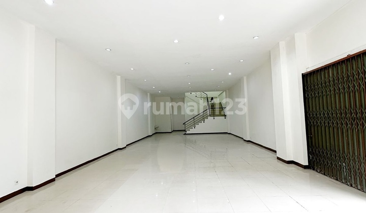 Ruko Hook 5 Lantai Ukuran 8x20 Lokasi Strategis Di Sebelah Mall Terletak Di Komplek Ruko Tangcity Business Park 2 Tangerang