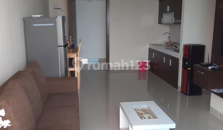 Fully Furnished Ready-to-Occupy Mid-Floor Apartment Located at Springhill Terrace Kemayoran 2