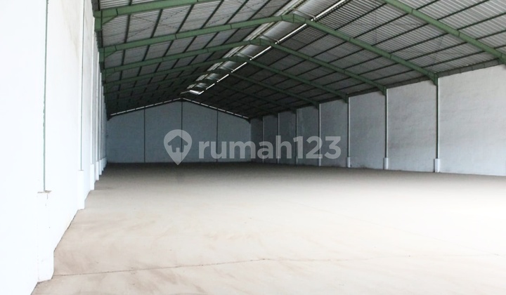Warehouse 22x66 Container Access Located in the Sentra Kosambi Dadap Warehouse Area, Tangerang