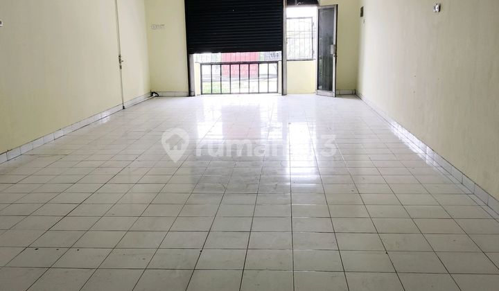Cheap Ruko 5x28 Strategic Location by the Main Road Near Mall Needs Renovation Located in Pluit Cheap Ruko 5x28 Strategic Location by the Main Road Near Mall Needs Renovation Located in Pluit