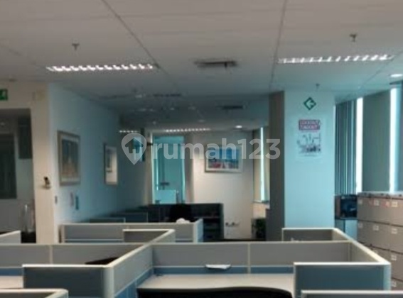 Full Floor Office Space Located in the Premium Area of Permata Kuningan, South Jakarta Full Floor Office Space Located in the Premium Area of Permata Kuningan, South Jakarta