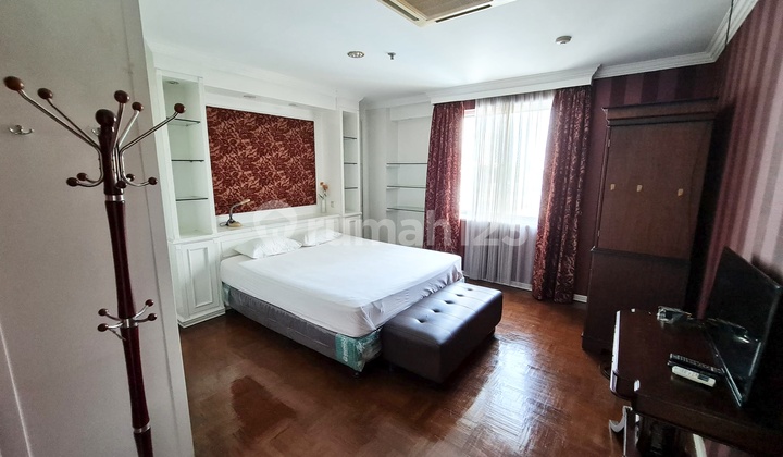 Apartemen Luas Full Furnished View City Free IPL Park Royale Gatot Subroto Jakarta Pusat 2