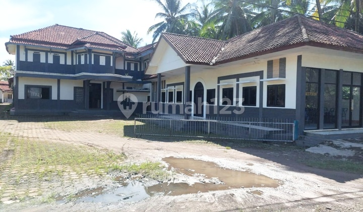 Hotel 35 Rooms Natural Hot Spring Facilities Wallet Nest Legality SHM Location Near Tourist Attractions Located in Carita Banten