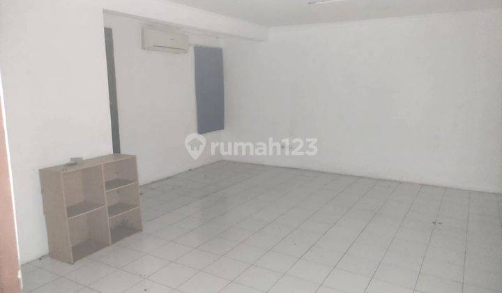 Rumah Luas Murah 10x30 Cocok Untuk Tempat Tinggal, Kantor, Tempat Usaha Lokasi Strategis Di Jalan Alaydrus Petojo Gajah Mada 2
