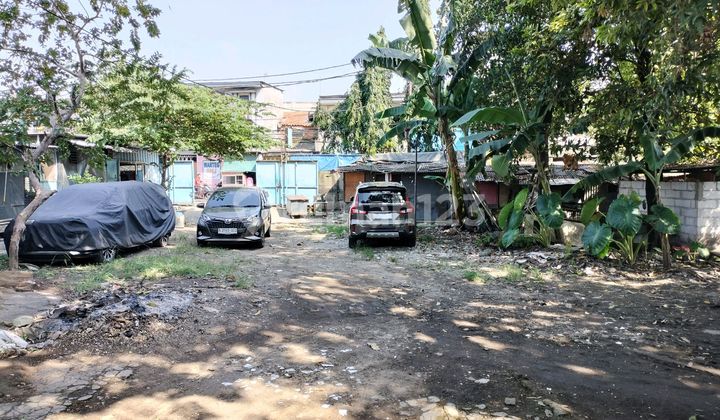 Cheap Land with Truck Access Shgb 2056 Suitable for Building Boarding Houses, Workshop Business, Materials Located in Kapuk, North Jakarta