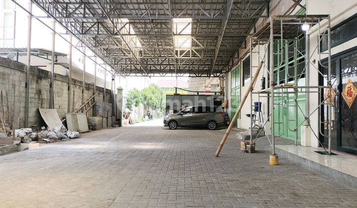 Gudang 3 Lantai Sudah SHM Terletak di Komplek Pergudangan Bismart Kalideres
