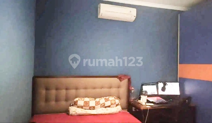 3-Story House with SHM Located in Puri Beta 2, Taman Buah Cluster, Ciledug Tangerang 2