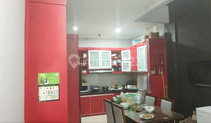 Rumah 3 Lantai Sudah SHM Terletak di Puri Beta 2 Cluster Taman Buah Ciledug Tangerang