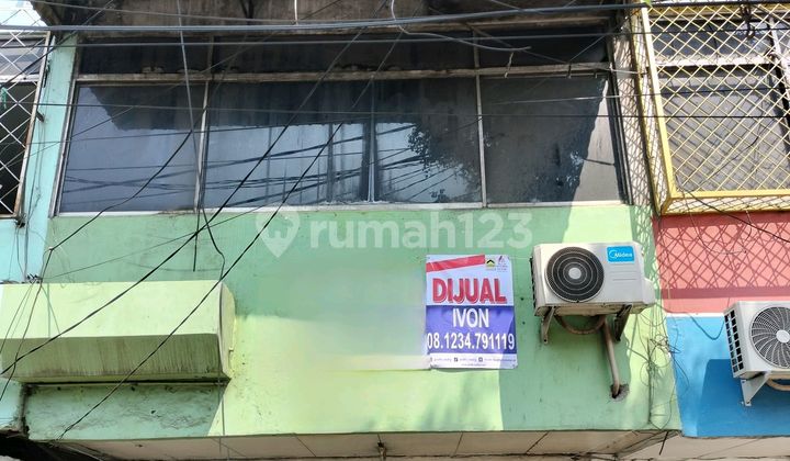 Ruko Murah 3 Lantai Sudah SHM Cocok untuk Usaha, Kantor, Tempat Tinggal Lokasi Strategis di Pinggir Jalan Raya Jembatan Tiga Ruko Murah 3 Lantai Sudah SHM Cocok untuk Usaha, Kantor, Tempat Tinggal Lokasi Strategis di Pinggir Jalan Raya Jembatan Tiga