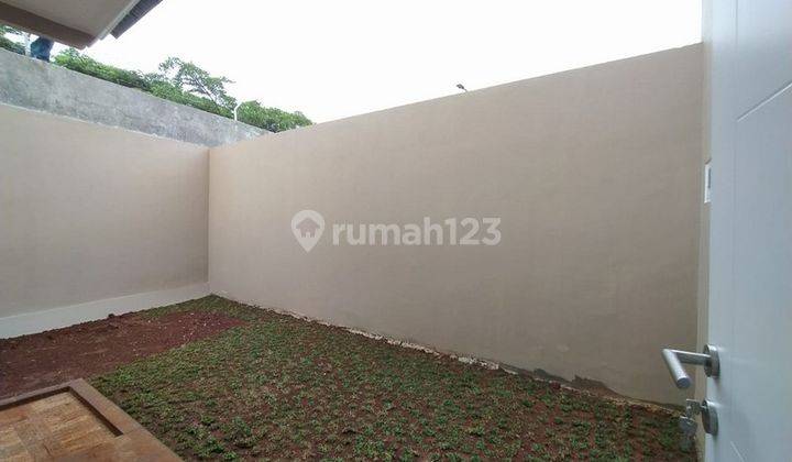 Rumah Modern 2 Lantai Dekat Pintu Tol Jatiwarna 9
