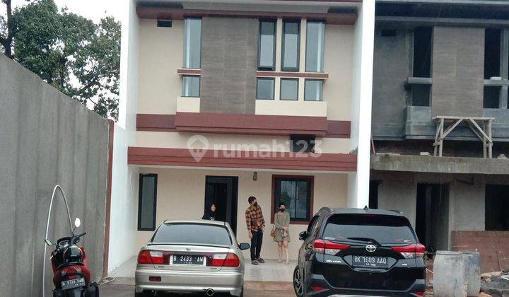 Rumah 2 Lantai di Timur Jakarta Hanya 5 Menit Dari Pintu Tol Jatiwaringin  8