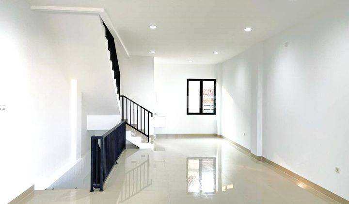 Ruko SHM 3 Lt Kencana Loka Sek.12, Bsd, Tangerang Selatan, Banten 6