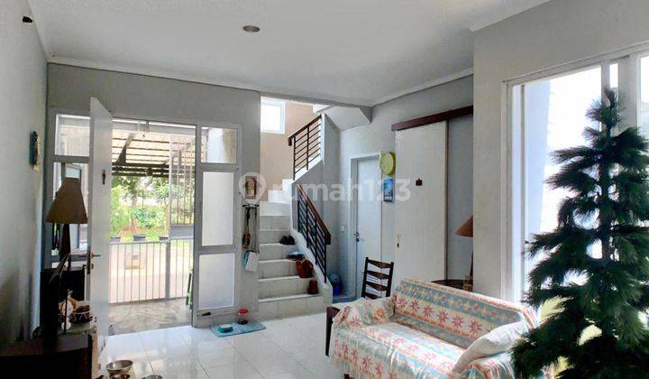 Rumah 2 Lantai Furnished SHM Icon, Cluster Cosmo, Bsd, Tangerang 1